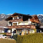 Haus Holzer Dorfgastein