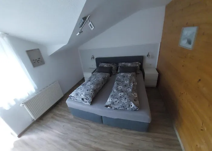 Hotel Haus Holzer *